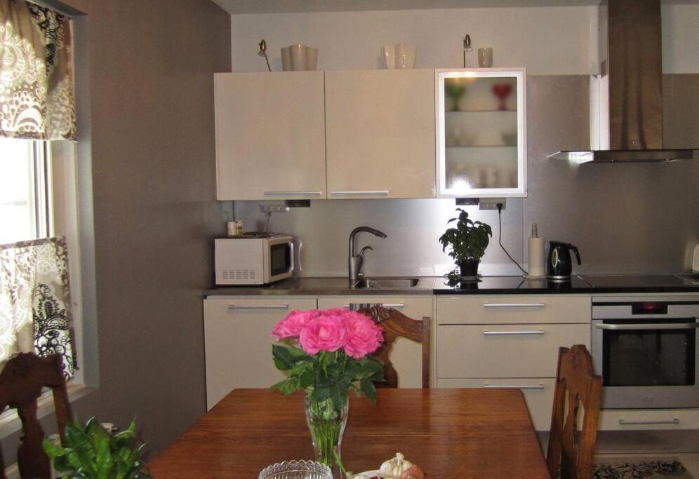 Lovely Apartment In The Heart Of Naantali Exterior foto